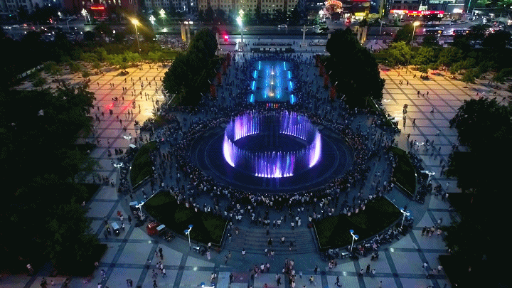 更济宁丨美翻了！新世纪广场音乐喷泉闪耀登场