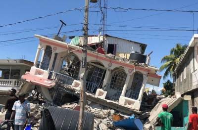 海地地震致724人遇難 國家進入緊急狀態