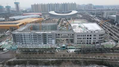 占地6萬余平米，濟寧新體校項目3棟主體接近竣工