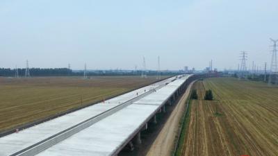 新进展！“济宁机场连接线”计划7月完成路面沥青试验段摊铺