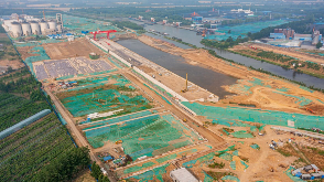 一次性建设6个2000吨级泊位，打造济宁市规模最大综合码头