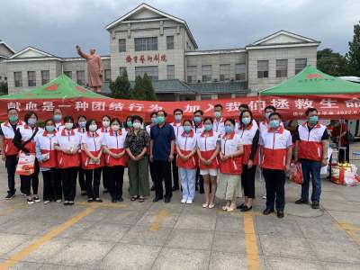 济宁市红十字会开展“世界献血者日”宣传活动