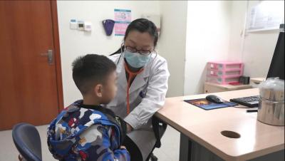 北京目前流感和新冠共同流行 疾控提醒：师生不带病上班上学