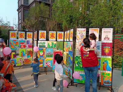 创意普法：济宁高新区柳行街道开展“普法在身边 同心筑平安”特色画展